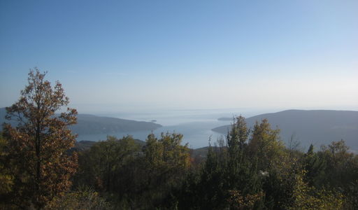 Земельный участок площадью 25656 кв.м. с видом на море и на горы, лот 1301