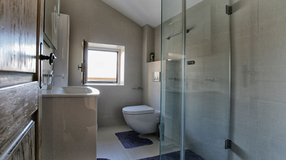 Дом площадью 494 кв.м. с видом на море, лот 1004