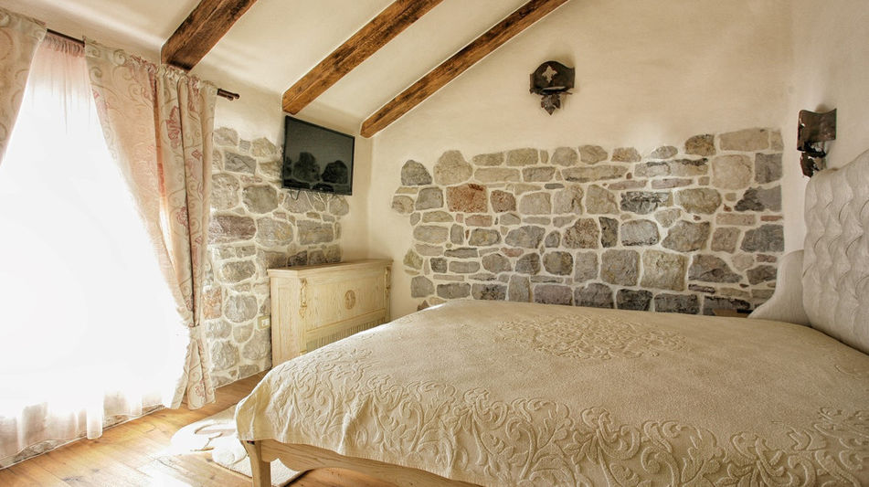 Дом площадью 494 кв.м. с видом на море, лот 1004