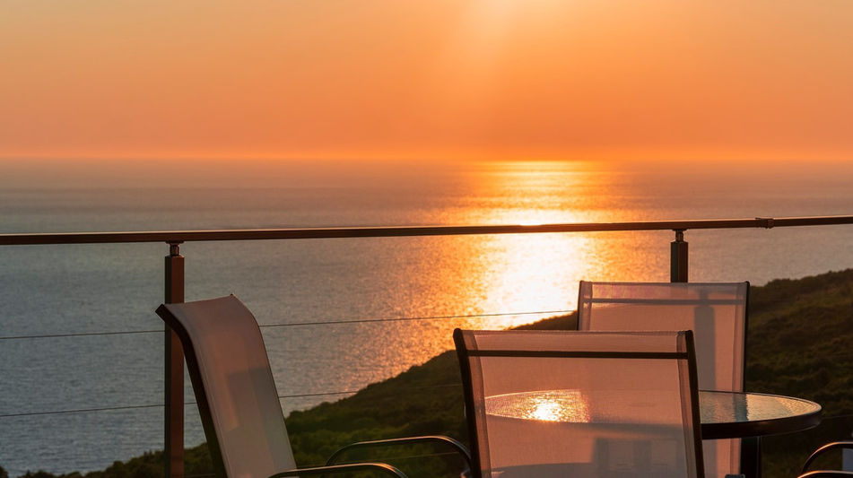 Дом площадью 1150 кв.м. с видом на море, лот 1016