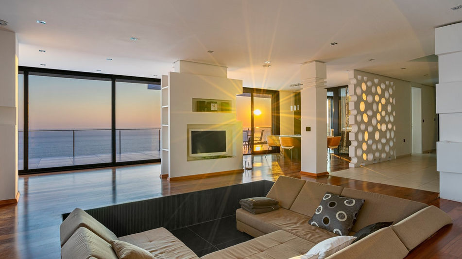 Дом площадью 1150 кв.м. с видом на море, лот 1016