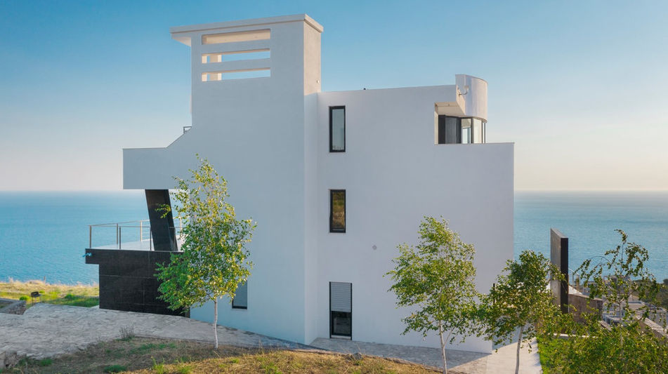 Дом площадью 1150 кв.м. с видом на море, лот 1016