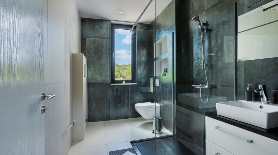 Дом площадью 1150 кв.м. с видом на море, лот 1016