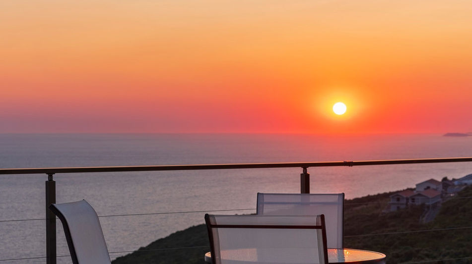 Дом площадью 1150 кв.м. с видом на море, лот 1016