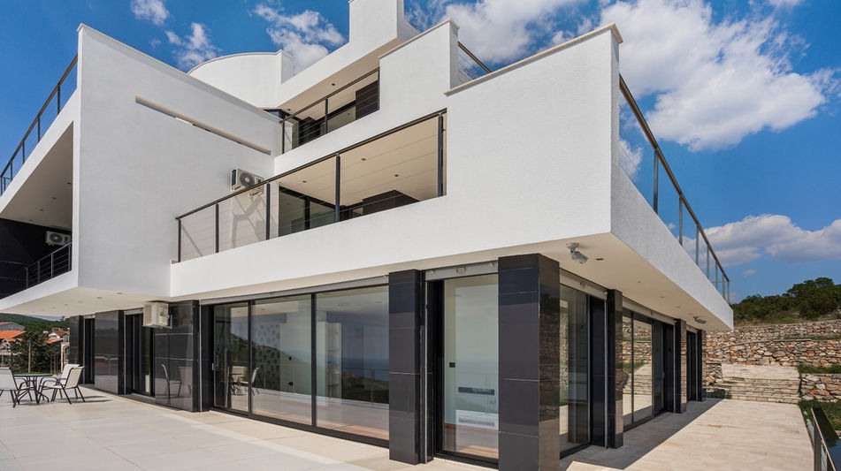 Дом площадью 1150 кв.м. с видом на море, лот 1016