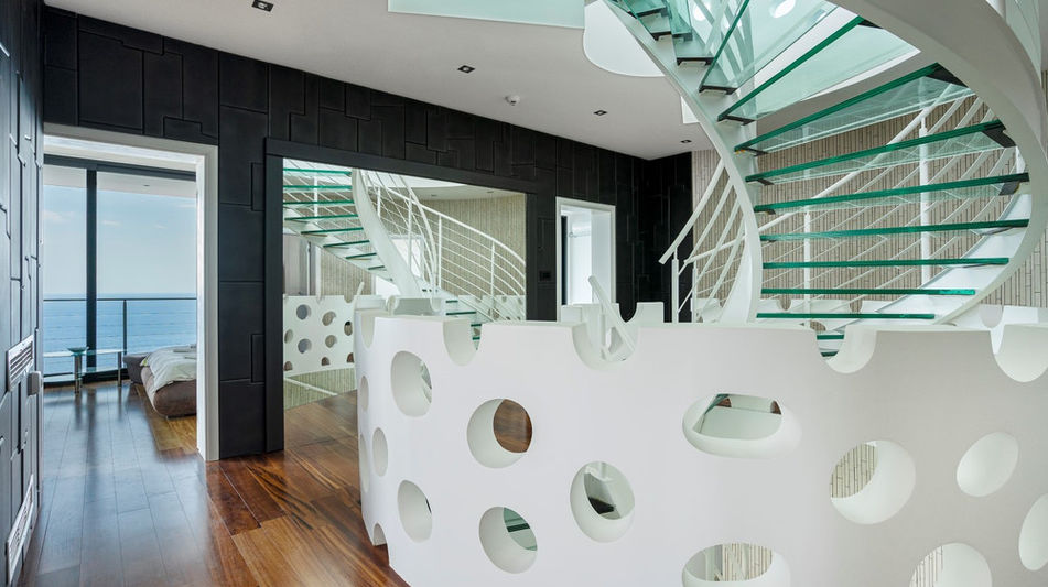 Дом площадью 1150 кв.м. с видом на море, лот 1016