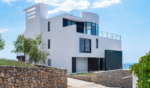 Дом площадью 1150 кв.м. с видом на море, лот 1016