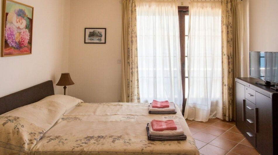 Дом площадью 235 кв.м. с видом на море, лот 1030