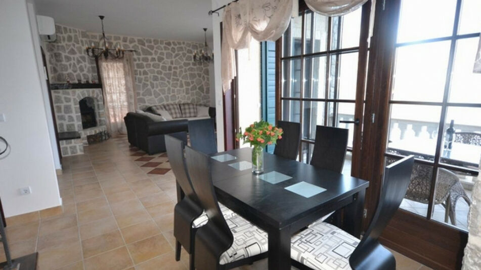 Дом площадью 235 кв.м. с видом на море, лот 1030