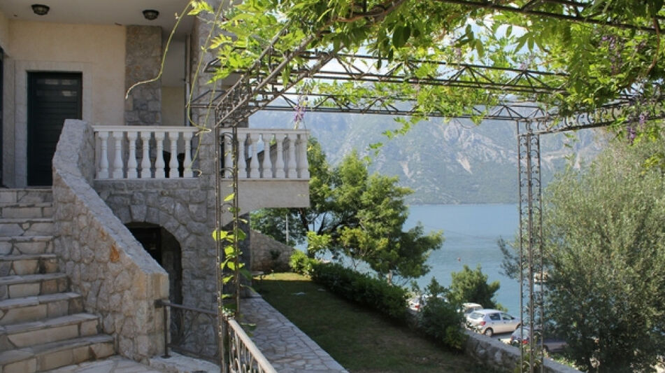 Дом площадью 235 кв.м. с видом на море, лот 1030