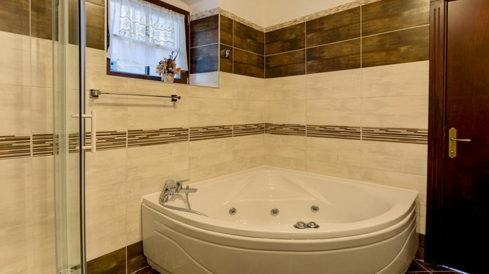 Дом площадью 380 кв.м. с видом на море, лот 1058