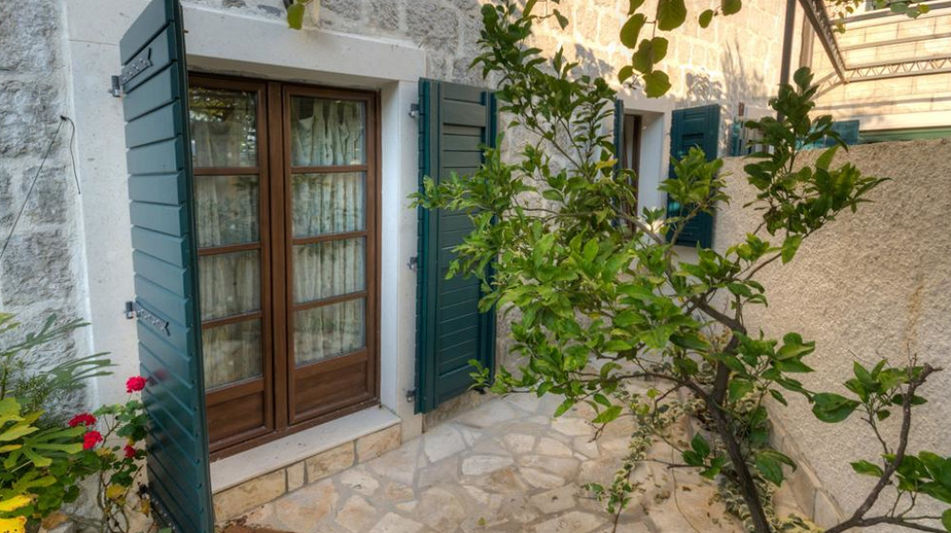 Дом площадью 380 кв.м. с видом на море, лот 1058