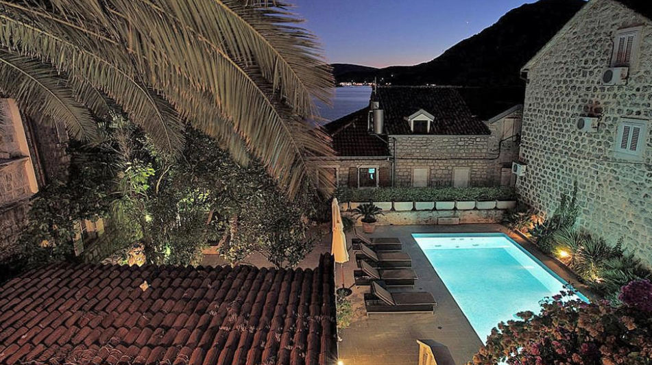 Дом площадью 382 кв.м. с видом на море, лот 1066