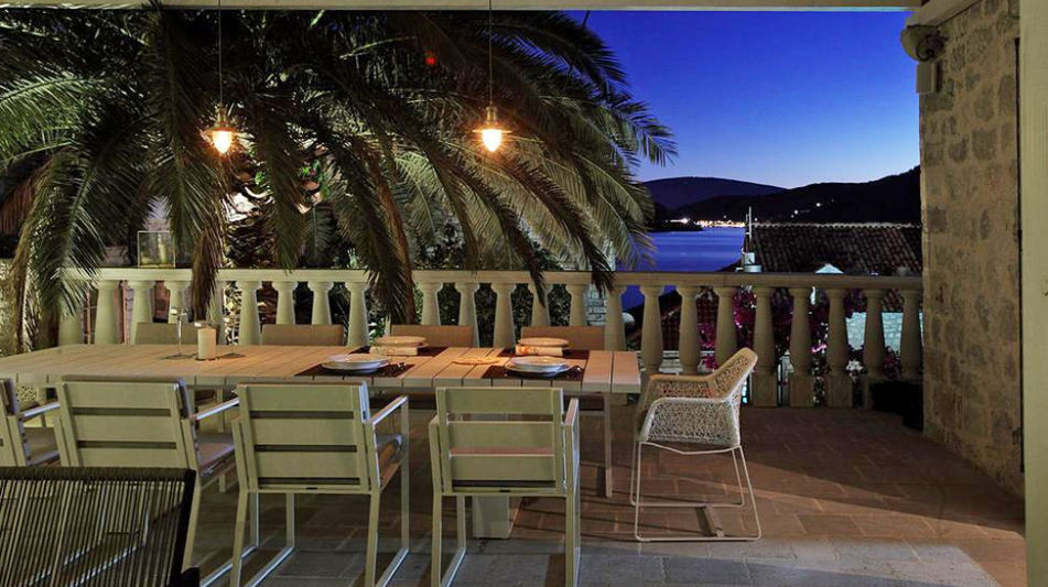 Дом площадью 382 кв.м. с видом на море, лот 1066