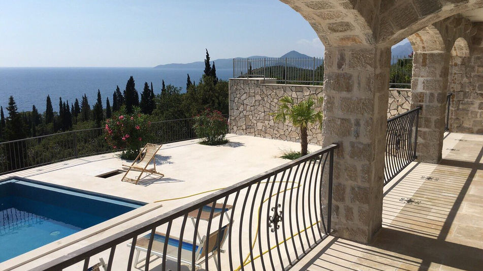 Дом площадью 450 кв.м. с видом на море, лот 1211