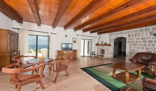 Дом площадью 350 кв.м. с видом на море, лот 1215