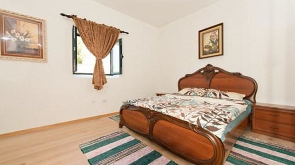 Дом площадью 350 кв.м. с видом на море, лот 1215