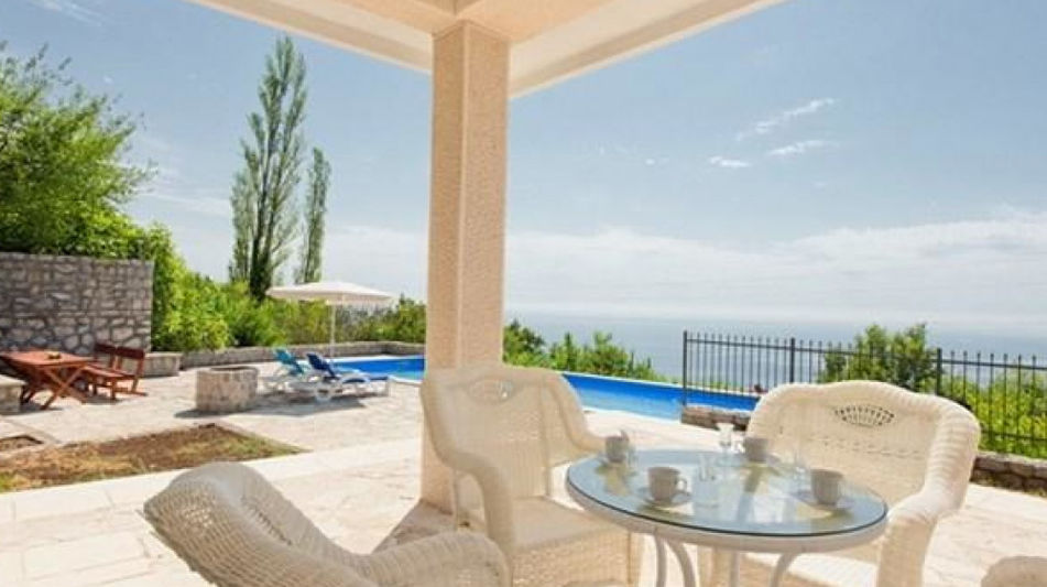 Дом площадью 350 кв.м. с видом на море, лот 1215