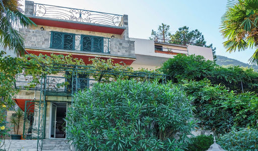 Дом площадью 215 кв.м. с видом на море, лот 1219