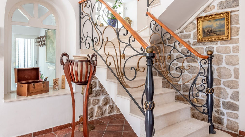 Дом площадью 530 кв.м. с видом на море, лот 1233