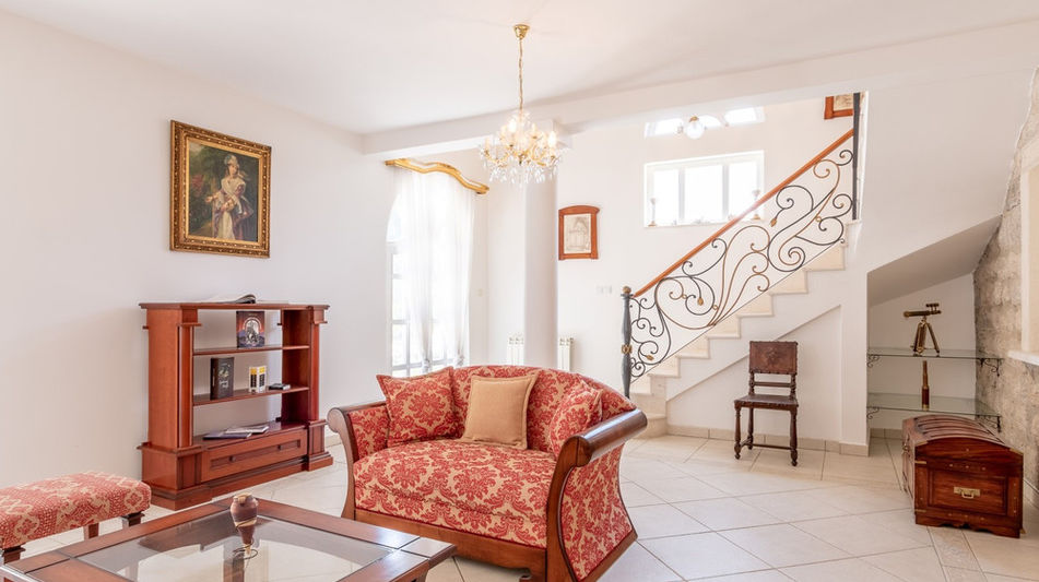 Дом площадью 530 кв.м. с видом на море, лот 1233