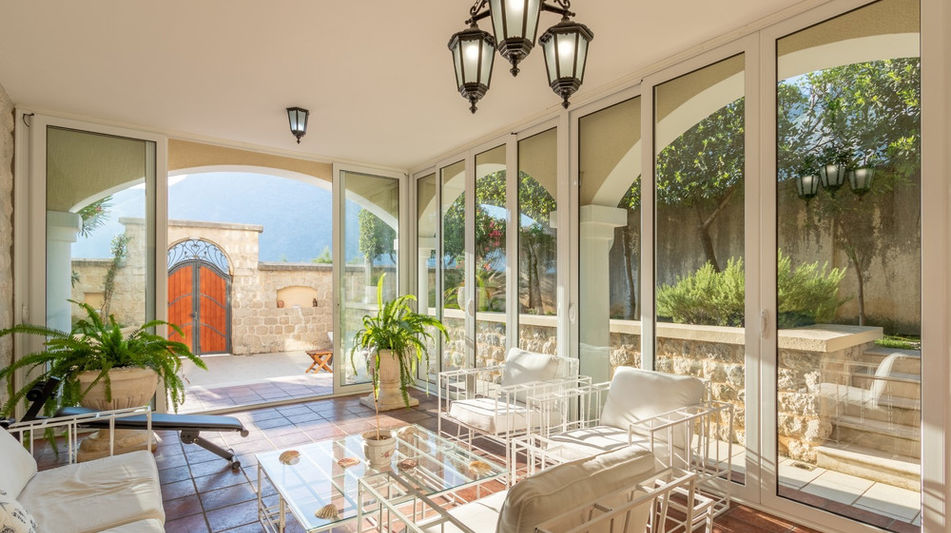 Дом площадью 530 кв.м. с видом на море, лот 1233