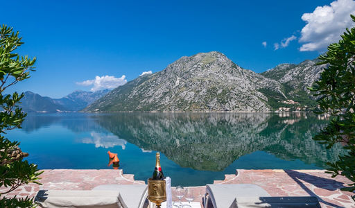 Дом площадью 530 кв.м. с видом на море, лот 1233