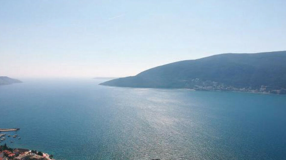 Квартира площадью 61 кв.м. с видом на море, лот 1299