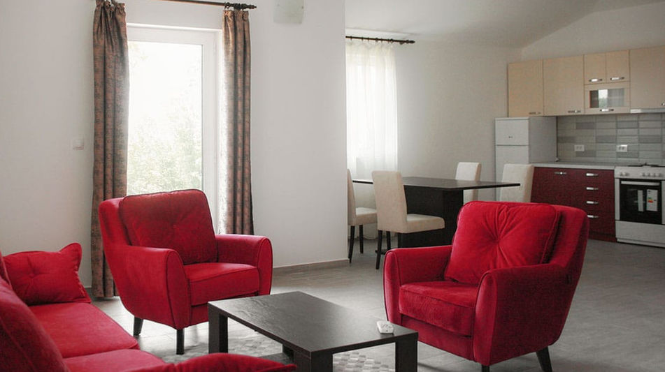 Дом площадью 1200 кв.м. с видом на море, лот 1310