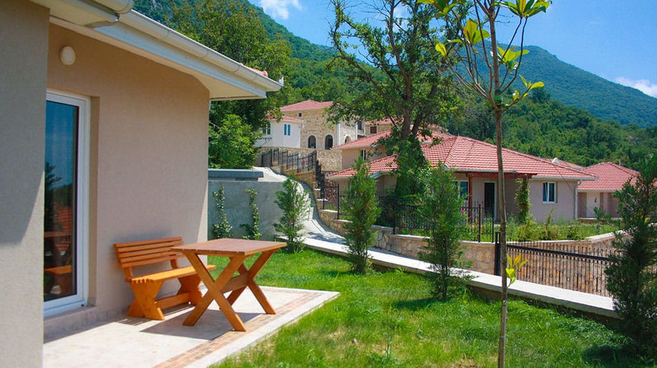 Дом площадью 1200 кв.м. с видом на море, лот 1310