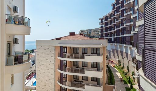 Квартира площадью 94 кв.м. с видом на море, лот 234