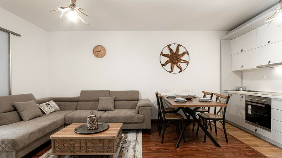 Квартира площадью 85 кв.м. с видом на море, лот 273