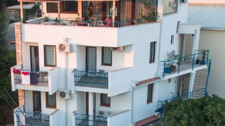 Дом площадью 400 кв.м. с видом на море, лот 417