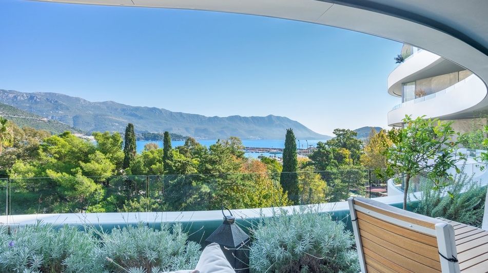 Квартира площадью 63 кв.м. с видом на море, лот 503