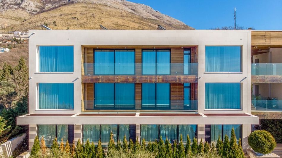 Квартира площадью 152 кв.м. с видом на море, лот 533