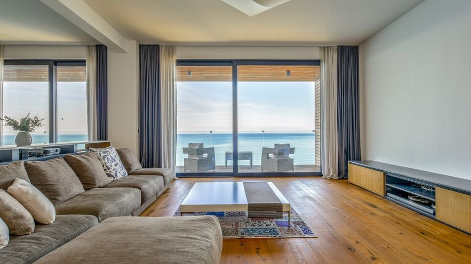 Квартира площадью 152 кв.м. с видом на море, лот 533