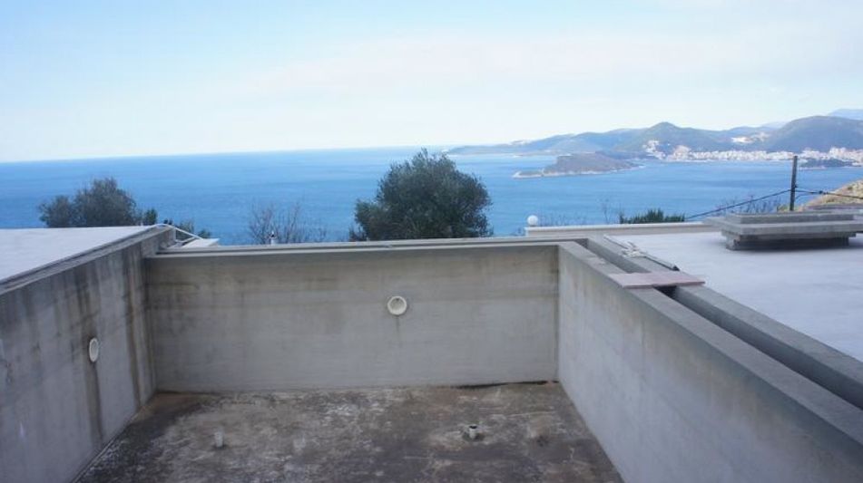 Дом площадью 1400 кв.м. с видом на море, лот 539