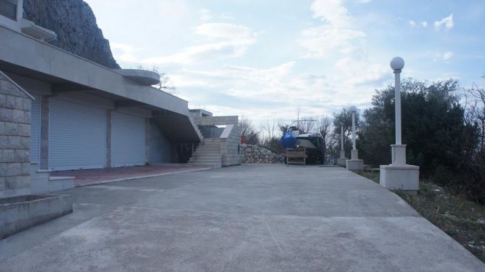 Дом площадью 1400 кв.м. с видом на море, лот 539