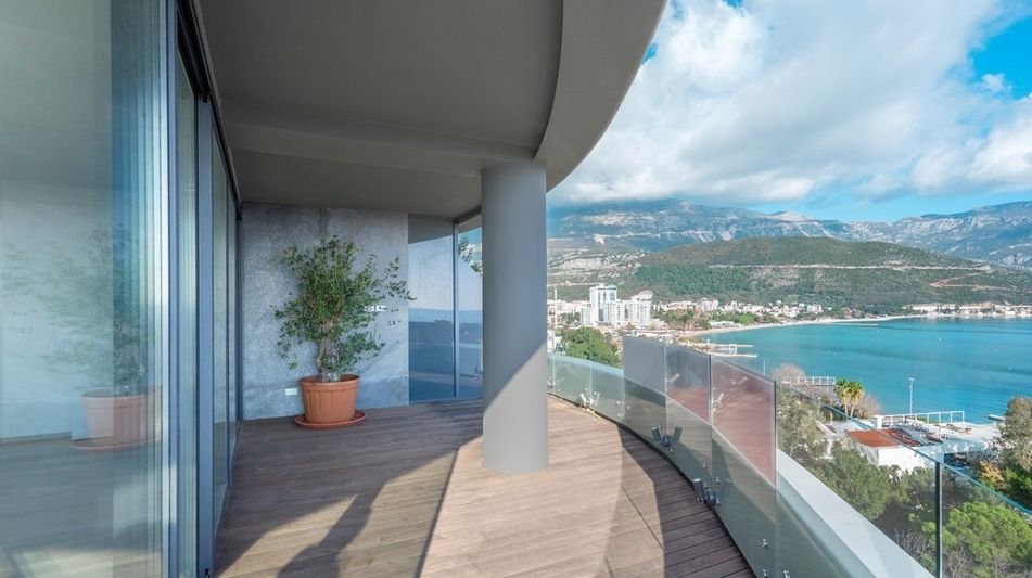 Квартира площадью 189 кв.м. с видом на море, лот 545