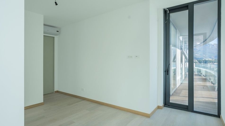 Квартира площадью 189 кв.м. с видом на море, лот 545