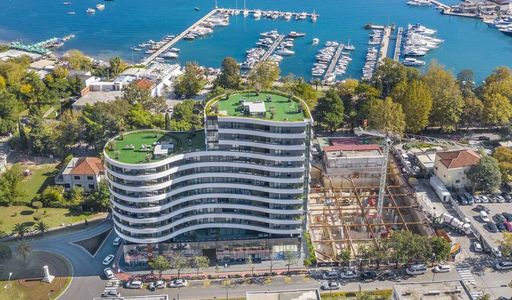 Квартира площадью 52 кв.м. с видом на море, лот 546