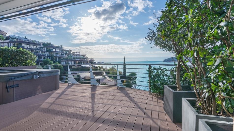 Квартира площадью 156 кв.м. с видом на море, лот 548