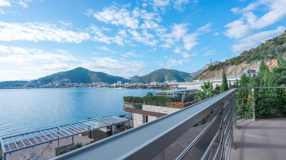 Квартира площадью 156 кв.м. с видом на море, лот 548