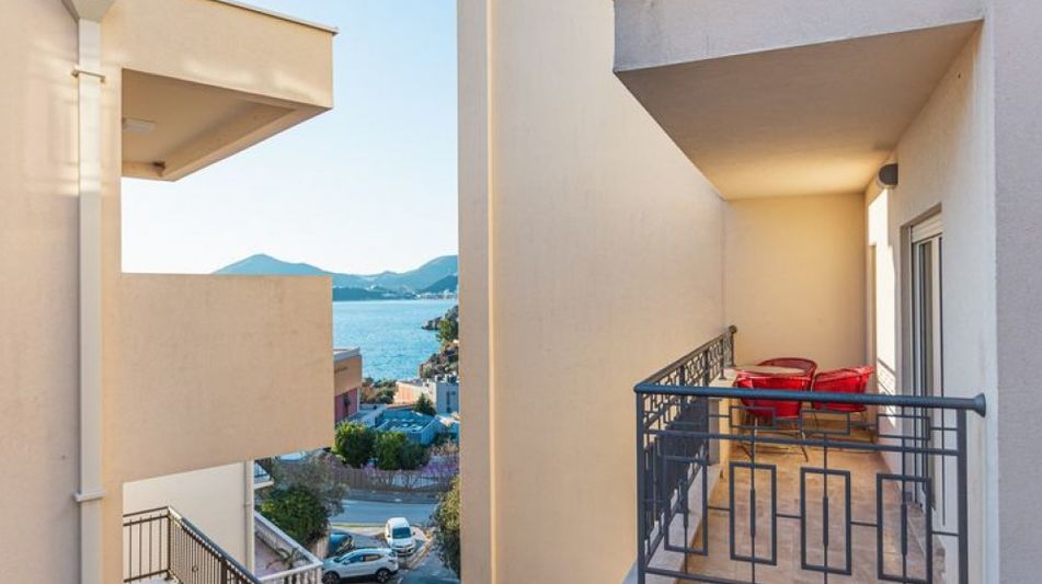 Квартира площадью 82 кв.м. с видом на море, лот 554