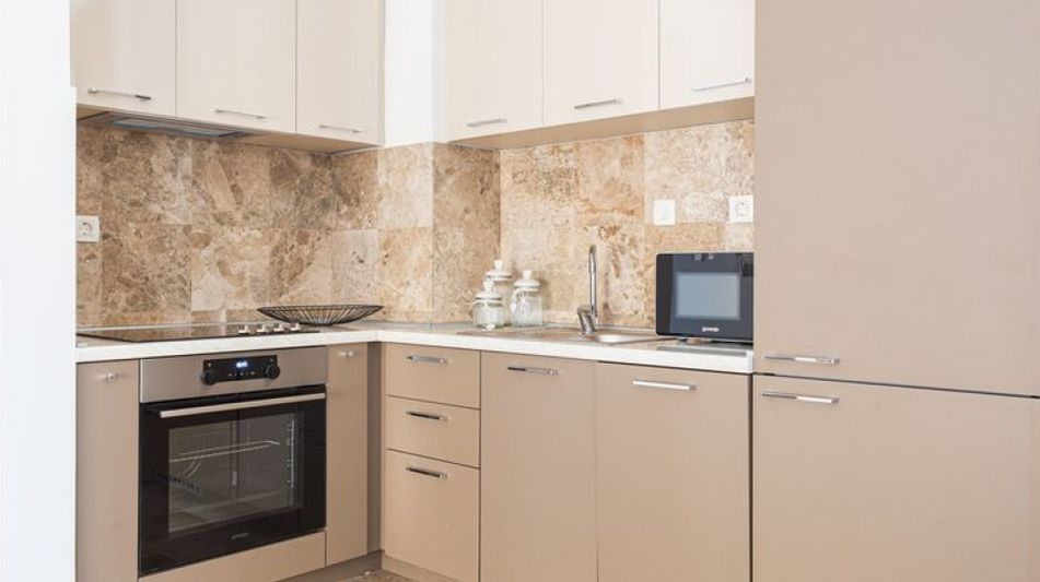 Квартира площадью 87 кв.м. с видом на море, лот 556