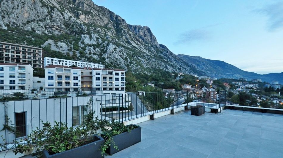 Квартира площадью 200 кв.м. с видом на море, лот 581