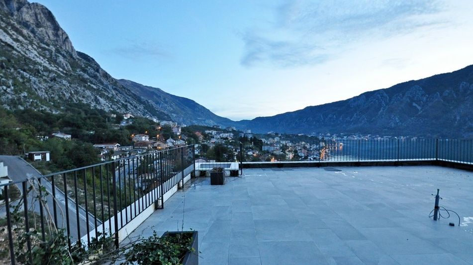 Квартира площадью 200 кв.м. с видом на море, лот 581