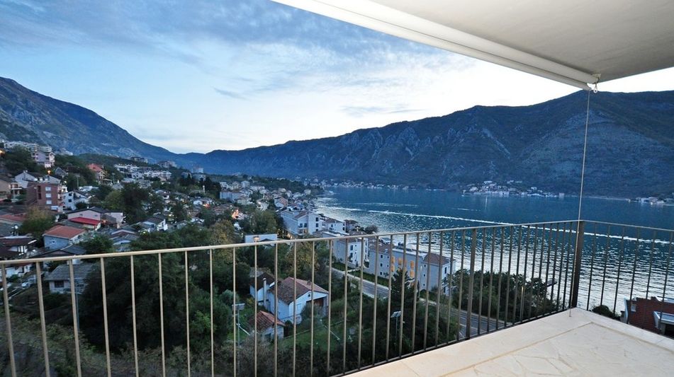 Квартира площадью 200 кв.м. с видом на море, лот 581