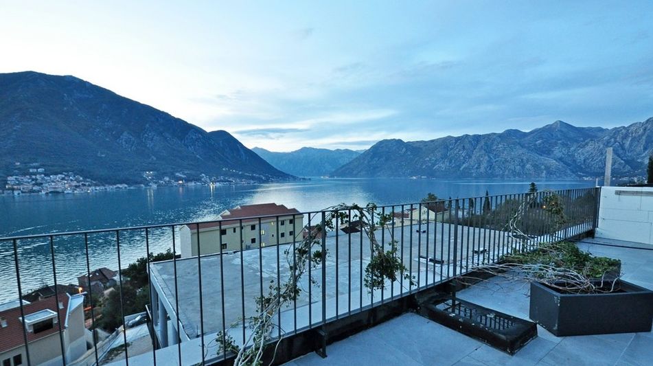 Квартира площадью 200 кв.м. с видом на море, лот 581