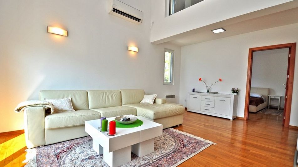 Квартира площадью 135 кв.м., лот 585